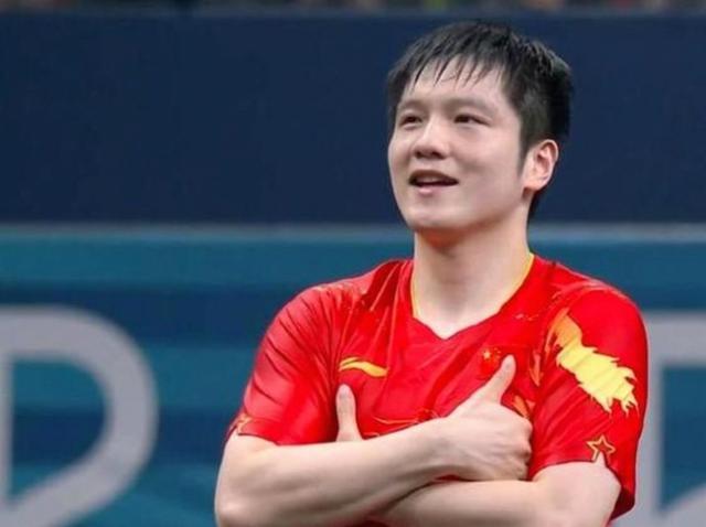 英格兰队横扫法国队，樊振东关键制胜