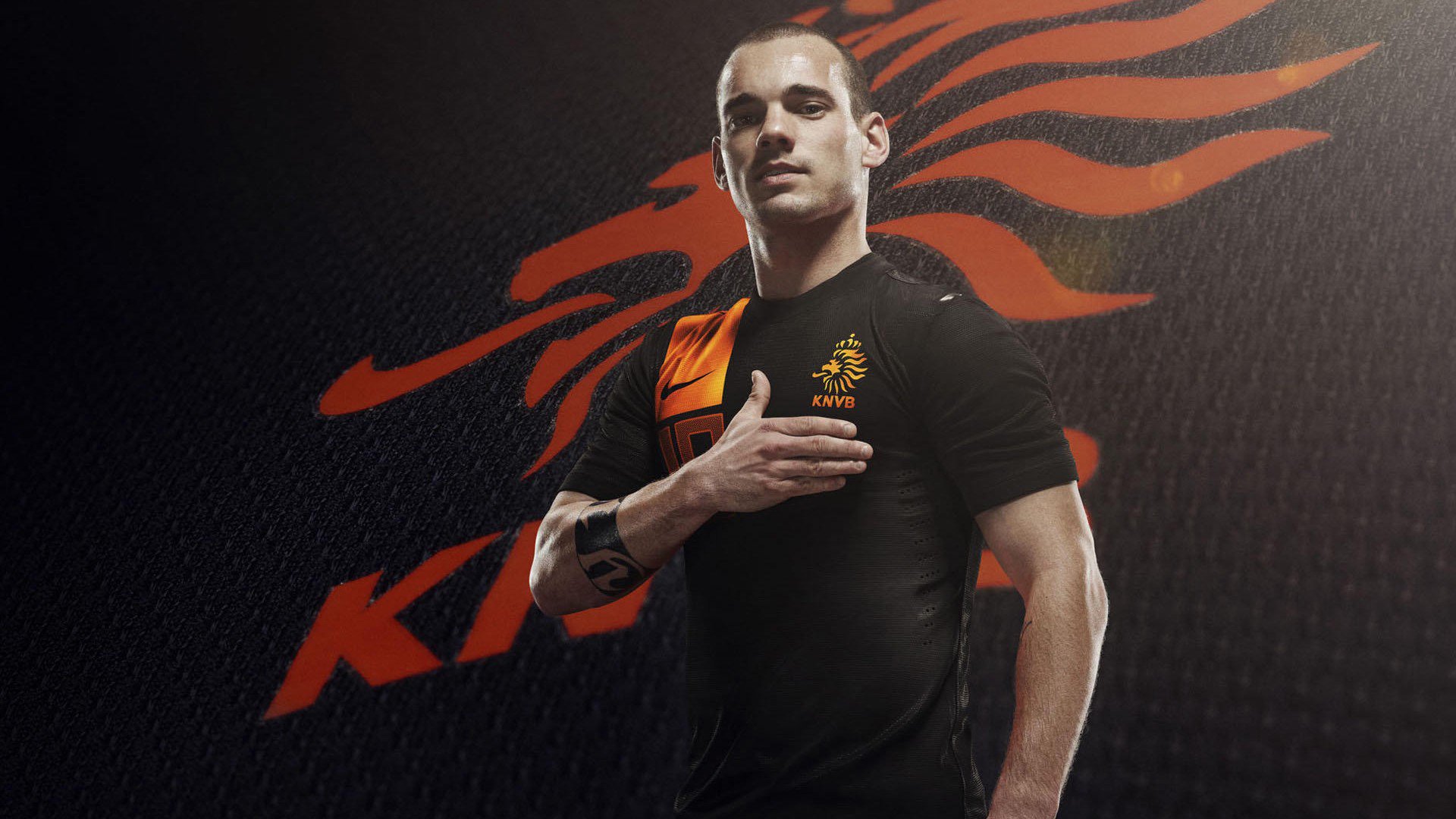 意甲焦点战之夜，阿克，那个在喧嚣中织就完美的沉默者