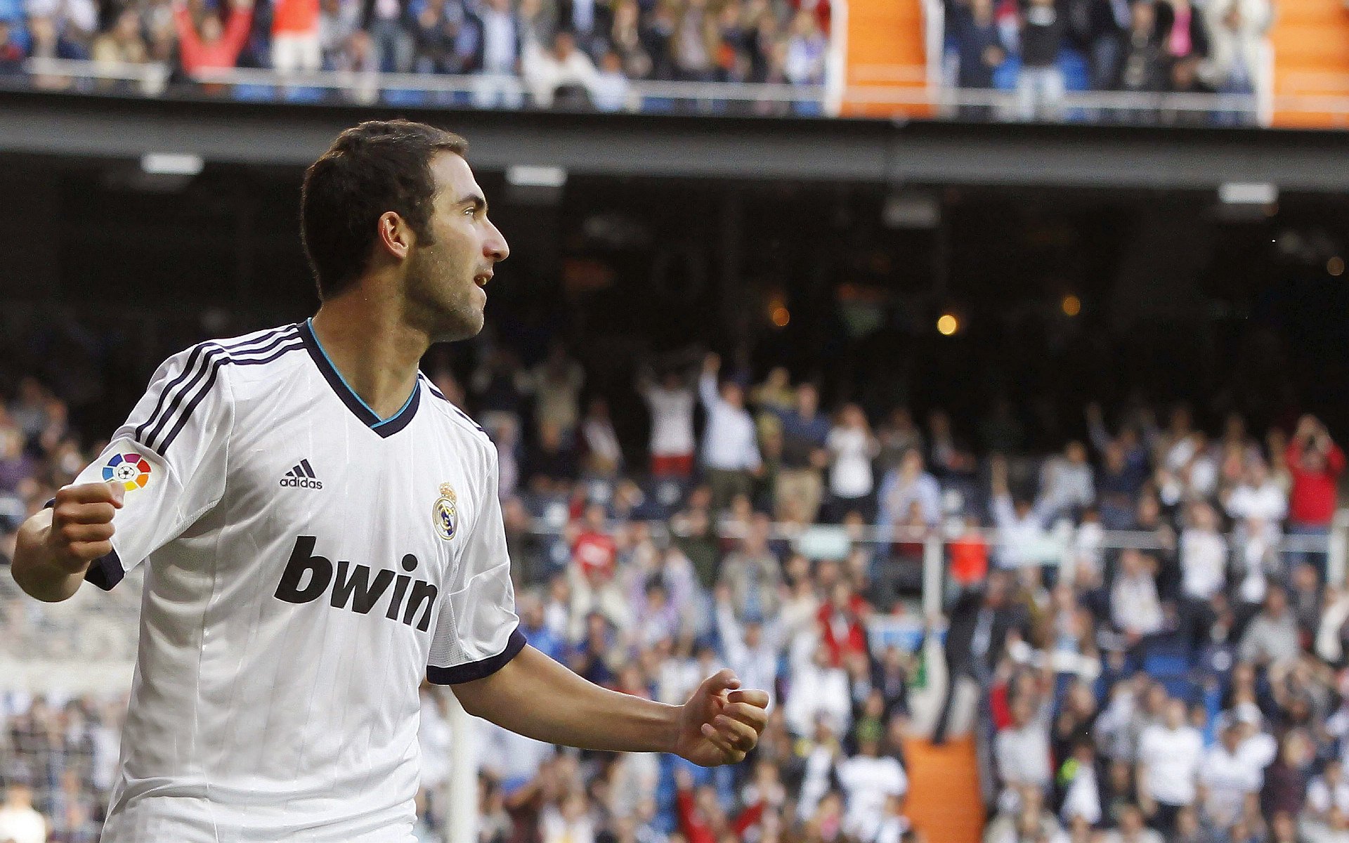 广东队关键战突围黄蜂，利拉德末节接管比赛