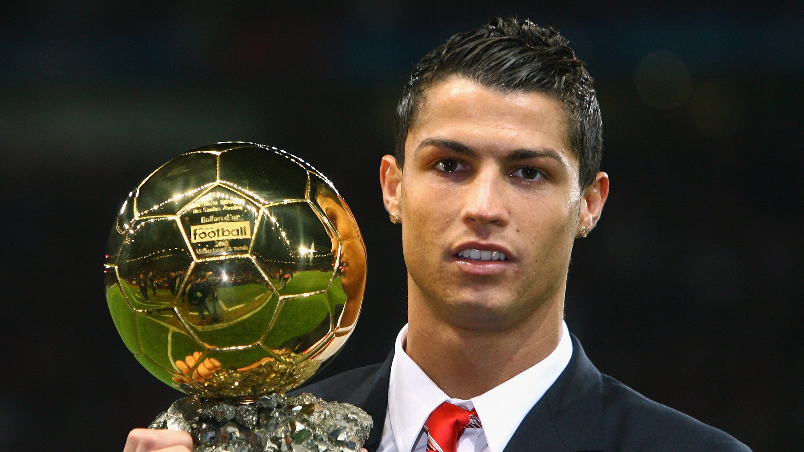 戈麦斯爆发,卡塔尔打穿比利亚雷亚尔,当资本足球遇上百年传统