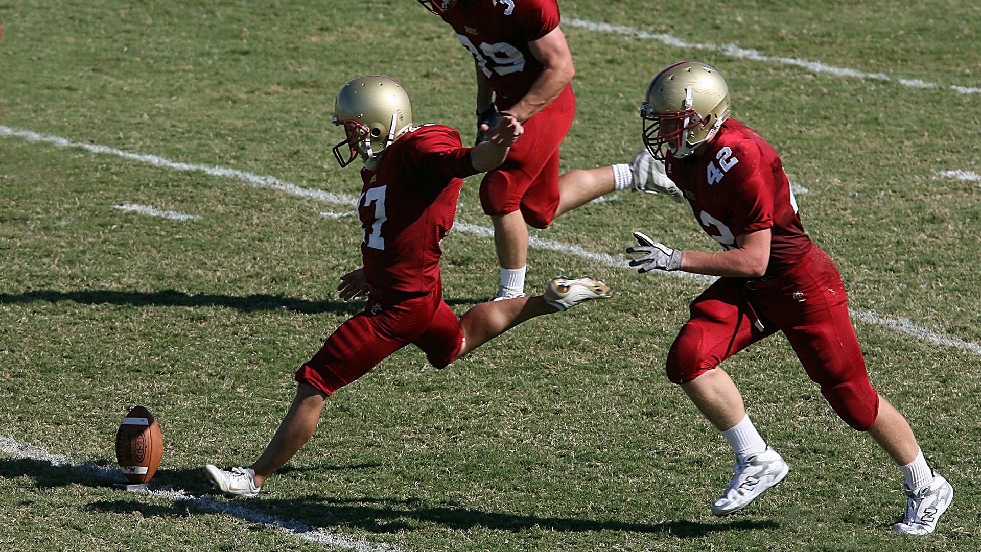 喀麦隆斩落勒沃库森，布鲁诺关键战不手软，非洲雄狮的逆袭密码